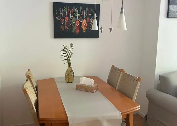 Διαμέρισμα Mit Logia Und Kleinen Garten In Zentraler Lage 2 *