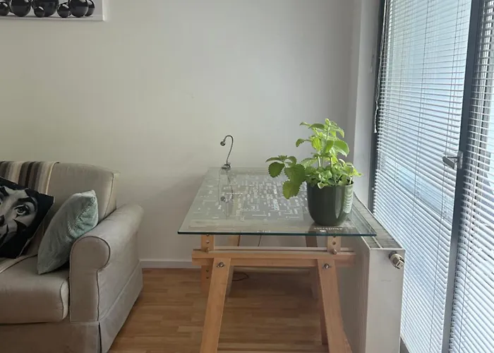 Διαμέρισμα Mit Logia Und Kleinen Garten In Zentraler Lage 2